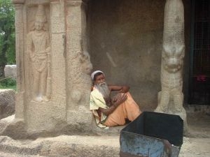 372412_a_sadhu_sage_in_mahabalipura